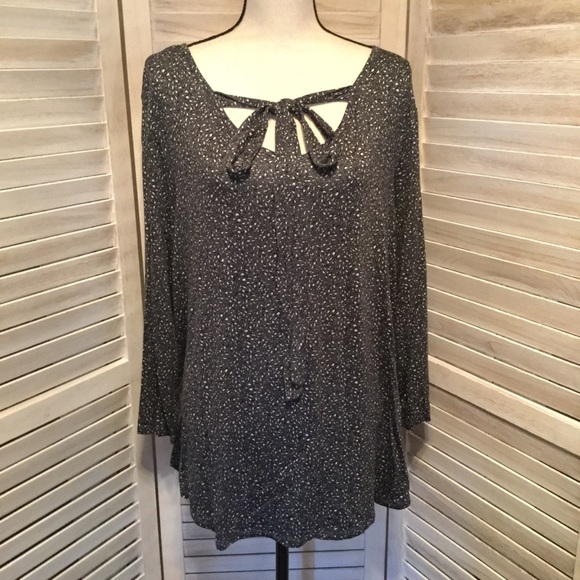 Maurices 24/7 Crossover Soft Tie Neck Top 2x NWT - Picture 6 of 8